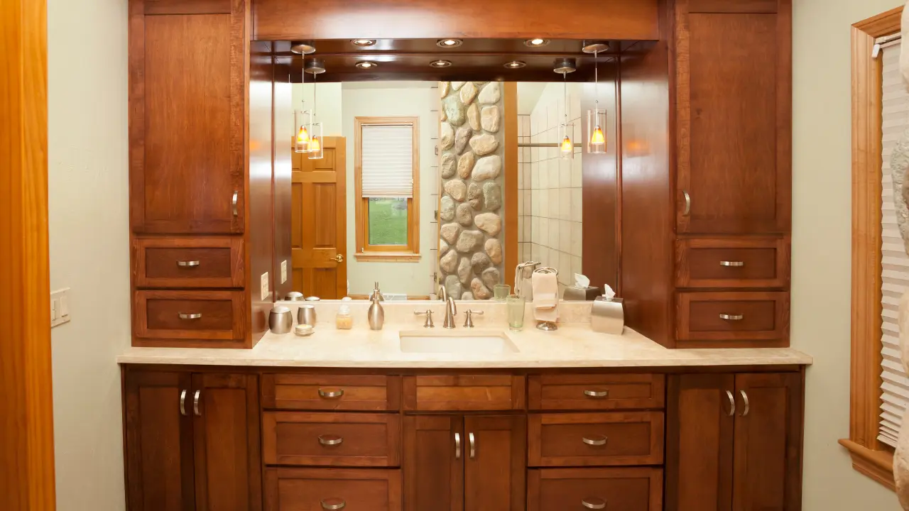 Selecting the Right Materials for Custom Cabinetry